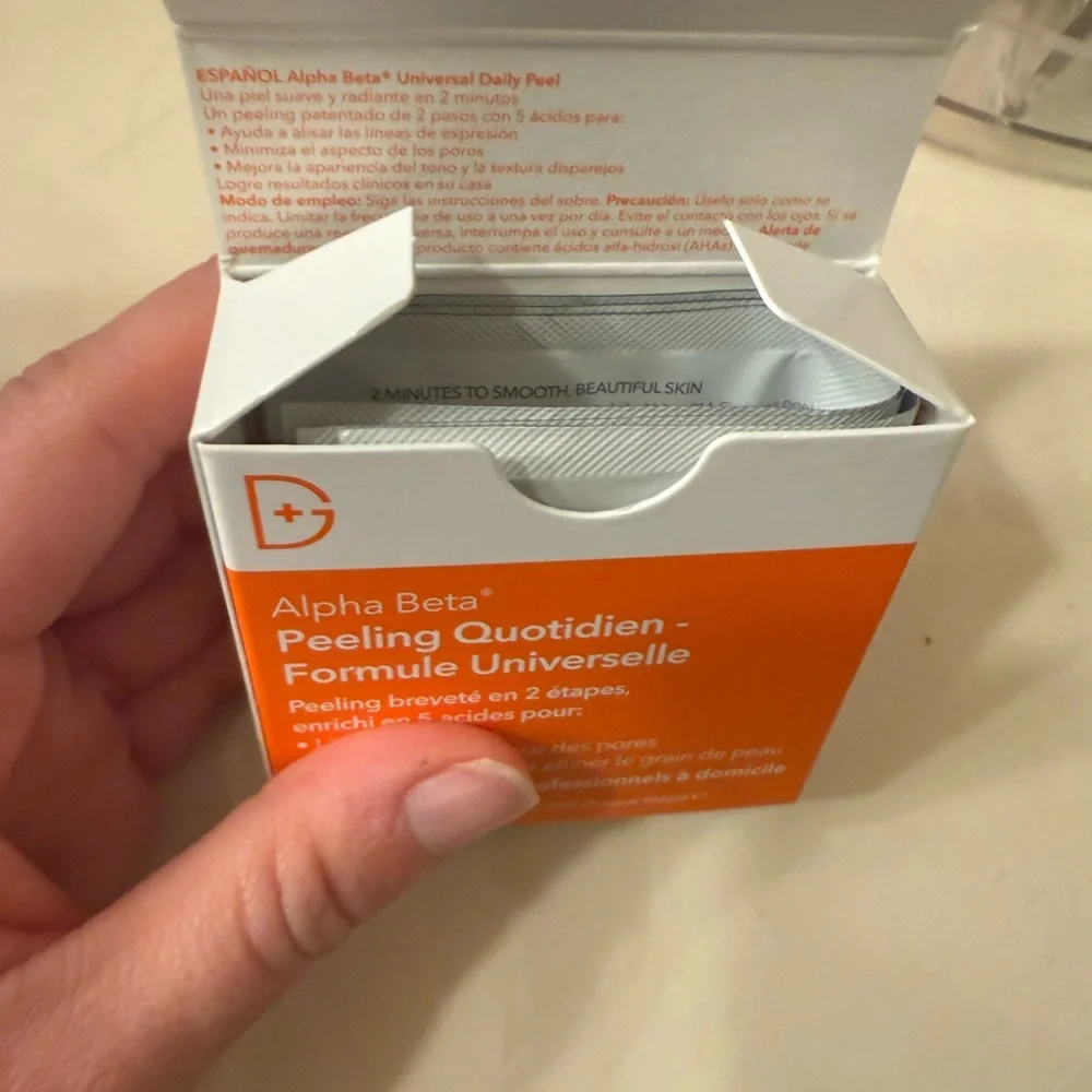 Dr. Dennis Gross Universal Daily Peel - Picture 4 of 5